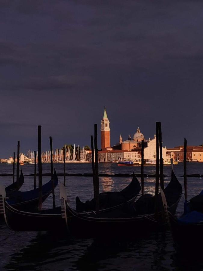 Angolo Di Pace A Pochi Passi Dal Centro E Dal Mare Lido de Venecia Exterior foto